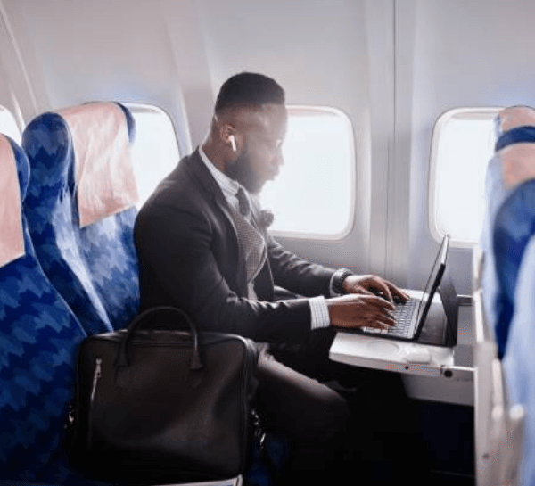 Comfortable and Affordable Flights from USA to India Options